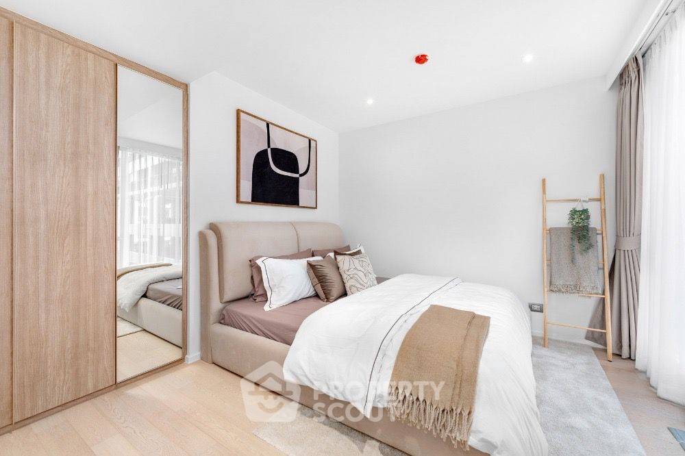 picture 2-BR Condo at CRAFT Ploenchit near BTS Phloen Chit (ID 2065301) - 11/13