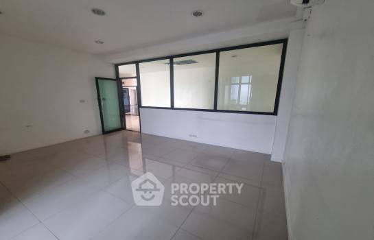 รูป คอนโด 1-ห้องนอน ที่ ไทยรงค์ ทาวเวอร์ ใน สวนหลวง (ID 1902481) - รูปที่ 7/10