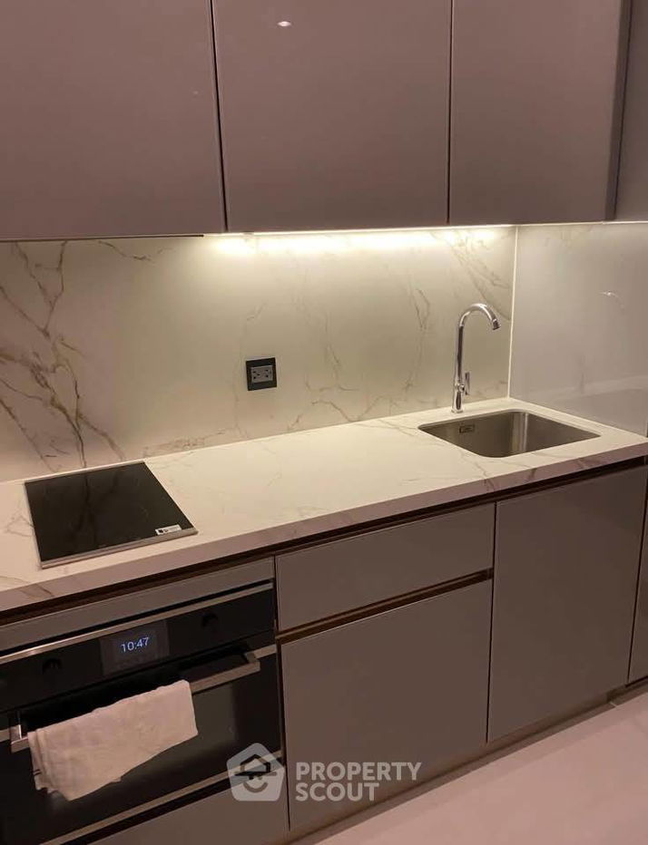 picture 1-BR Condo at The Esse At Singha Complex near MRT Phetchaburi (ID 2070945) - 10/12