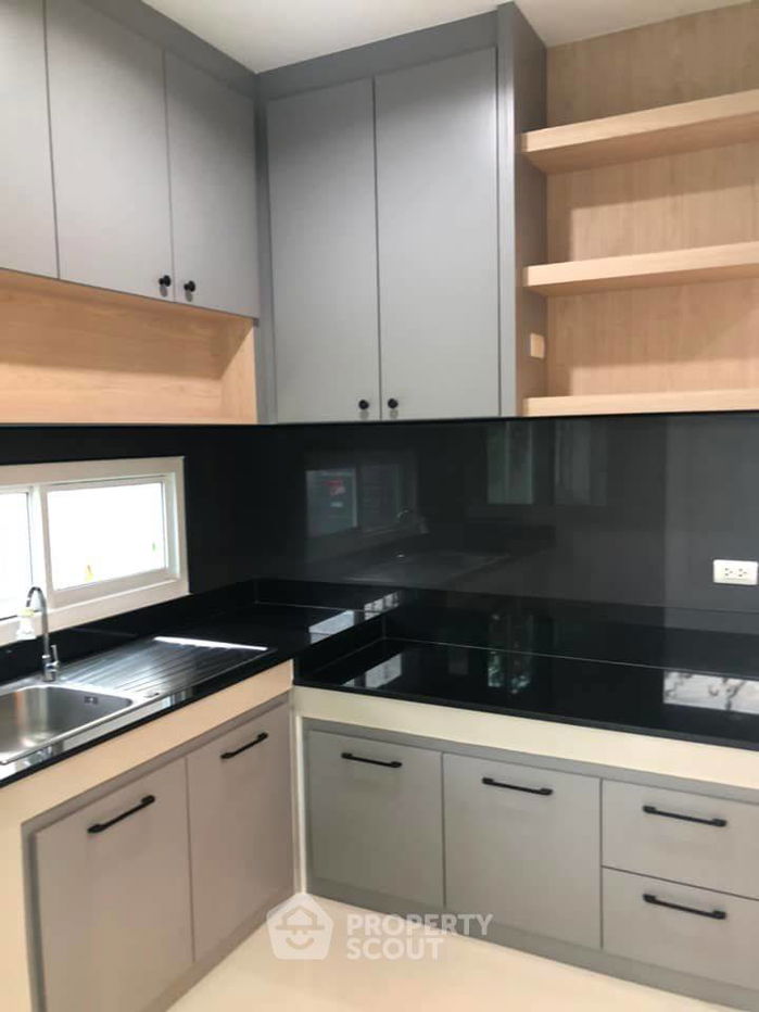 picture 3-BR Condo at Panna Residence 3 In The CMU in Suthep (ID 2150298) - 6/10
