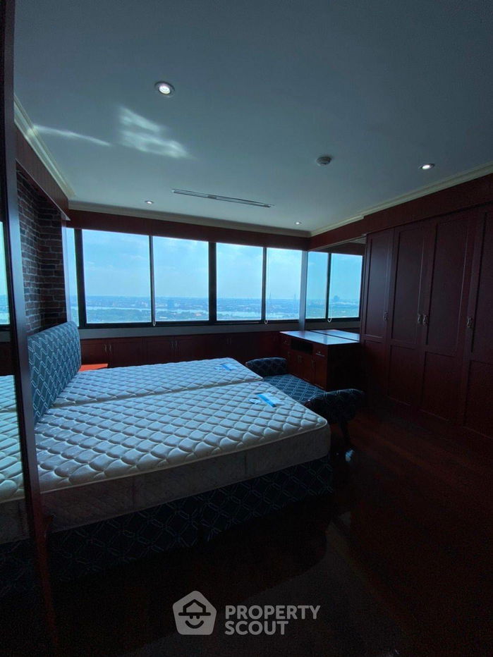 picture 3-BR Condo at Royal River Place in Bang Phong Phang (ID 708270) - 18/33