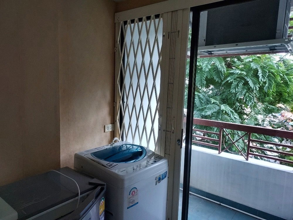 picture Owner post Room for Rent Lumpini place Sathorn Suanplu soi8 - 7/18