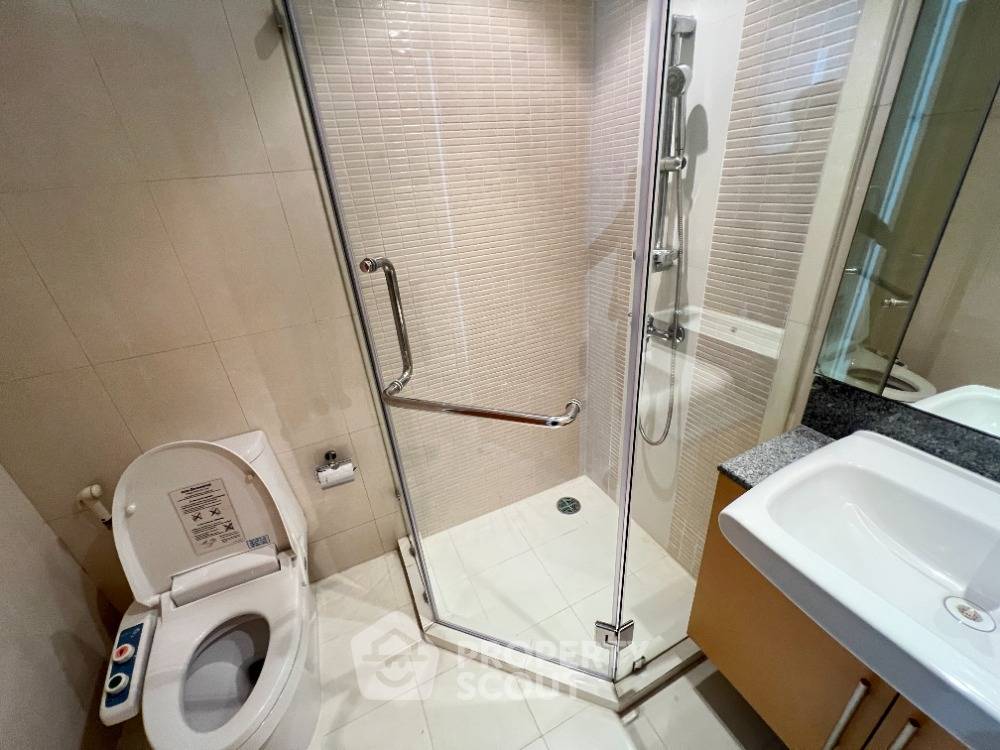 picture 2-BR Condo at Fullerton Sukhumvit near BTS Ekkamai (ID 1789784) - 16/16