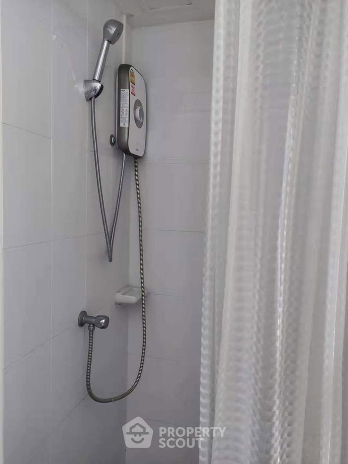 picture 1-BR Condo at Lumpini Seaview Jomtien close to Jomtien Beach (ID 1212536) - 8/11
