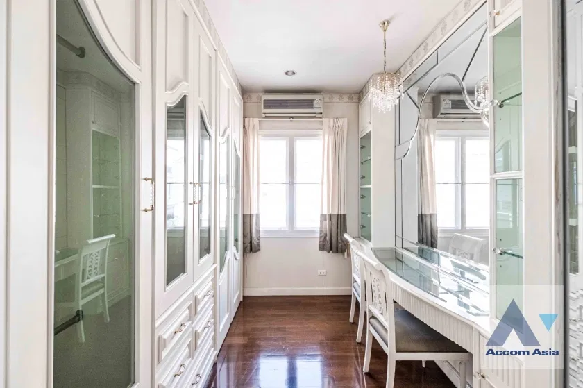 รูป 🔼🔽 AccomA 📩 Spacious 4-Bedroom Townhouse for Rent in Charming Riverside Compound (AA33524) - รูปที่ 19/20