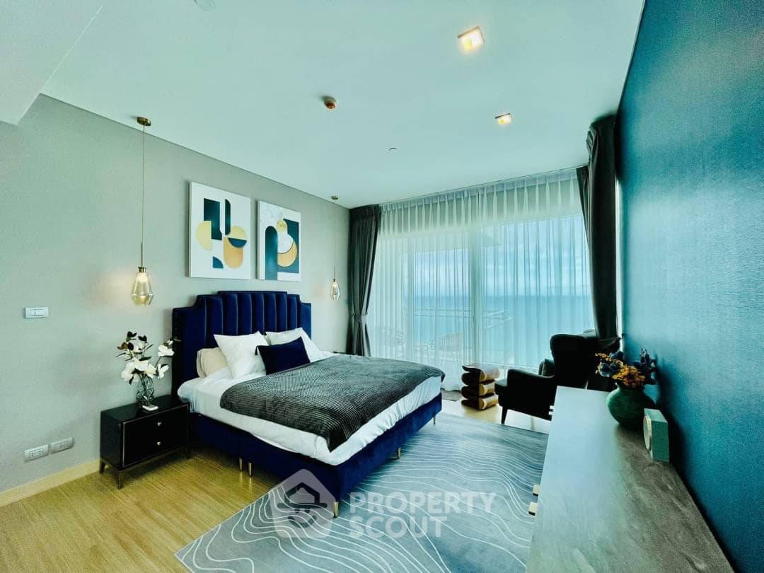 picture 4-BR Condo at Reflection Jomtien Beach Pattaya close to Pattaya (ID 1908887) - 10/17