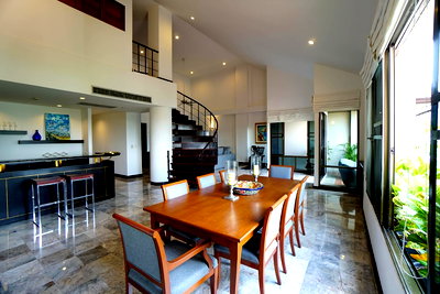 Condos for rent Thonglor 10 Station : LTH13288 – Condo for Rent | 420 sqm | 4 Beds 4 Baths + 1 Study | 135K/Month | Near BTS Phrom Phong 