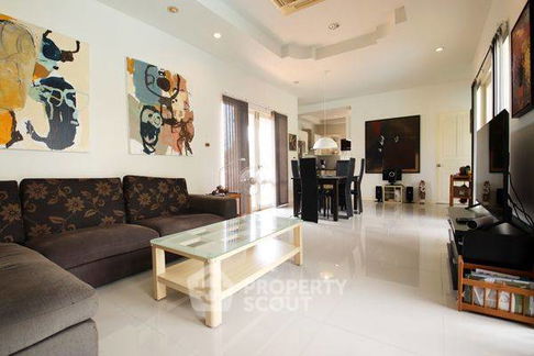 วิลล่า 3-ห้องนอน ใกล้ เมืองหัวหิน (ID 1473589)