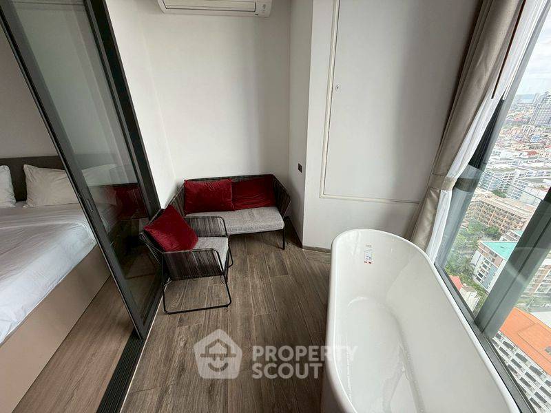 picture 1-BR Condo at Edge Central Pattaya close to Central Festival Pattaya (ID 2152585) - 7/14