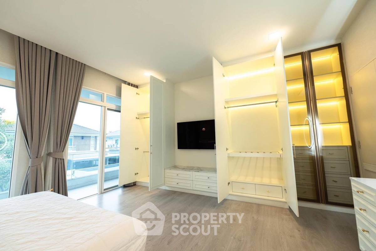 picture 4-BR House at Mantana Bangna-Wongwaen in Dokmai (ID 2079995) - 15/29