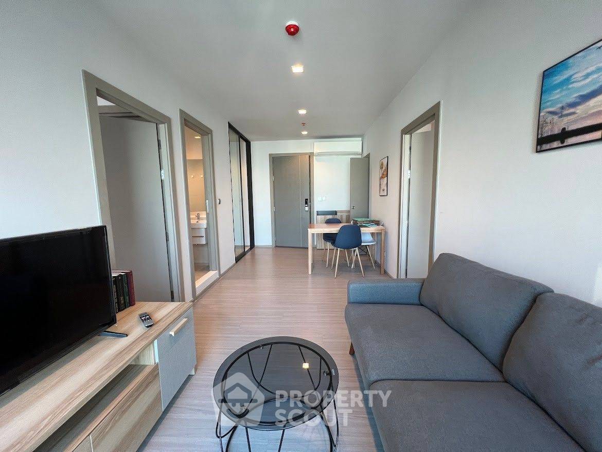 picture 2-BR Condo at Life Asoke near ARL Makkasan (ID 1385820) - 1/14