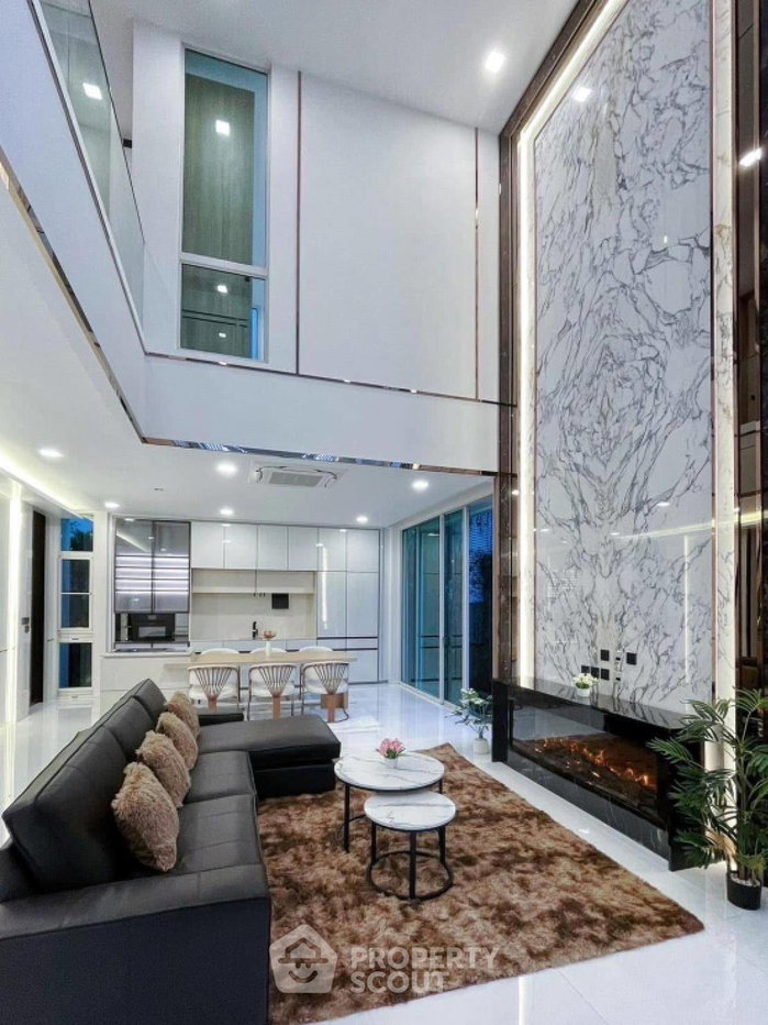 รูป บ้าน 4-ห้องนอน ที่ วิเว่ เอกมัย – รามอินทรา ใน นวมินทร์ (ID 2000277) - รูปที่ 2/17