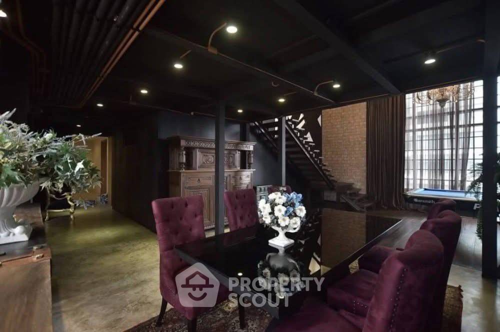 picture 2-BR Condo at The Emporio Place near BTS Phrom Phong (ID 2073089) - 4/10