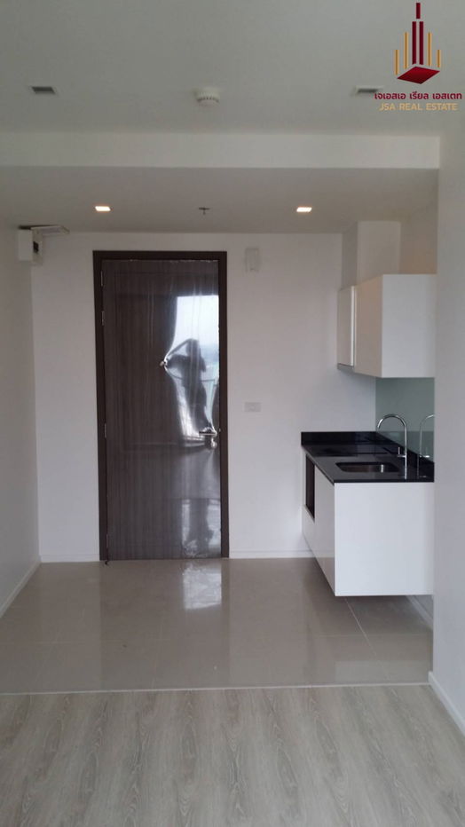 picture ✨ For Rent: Quinn Ratchada 17 Condo ✨    💰 Only 16,000 THB/month - 4/8