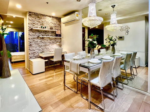 Condo for rent 15 Sukhumvit Residences near BTS Nana 37,000 baht Property code: RS1947
