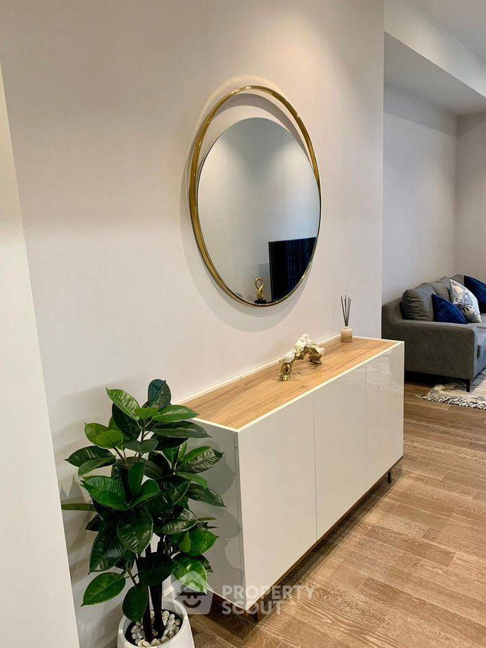 picture 1-BR Condo at Muniq Langsuan near BTS Ratchadamri (ID 1526542) - 7/13
