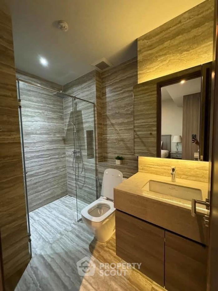 picture 3-BR Condo at Celes Asoke near MRT Sukhumvit (ID 2077248) - 12/13