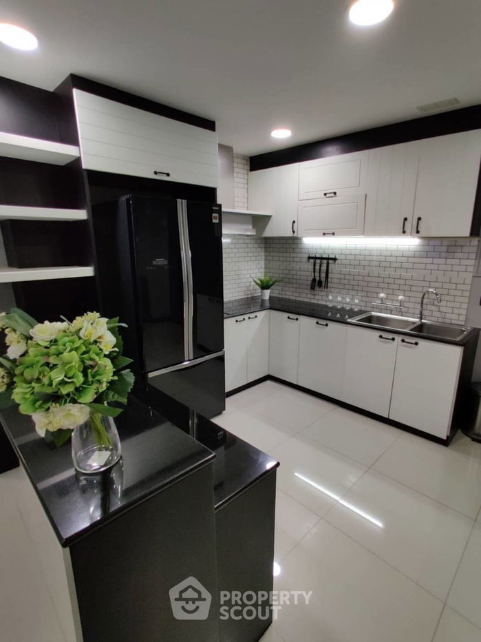 รูป คอนโด 3-ห้องนอน ที่ ศุภาลัย เพลส สุขุมวิท 39 ใกล้ BTS พร้อมพงษ์ (ID 889766) - รูปที่ 4/27