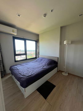 Escent condo floor 23 1 bedroom