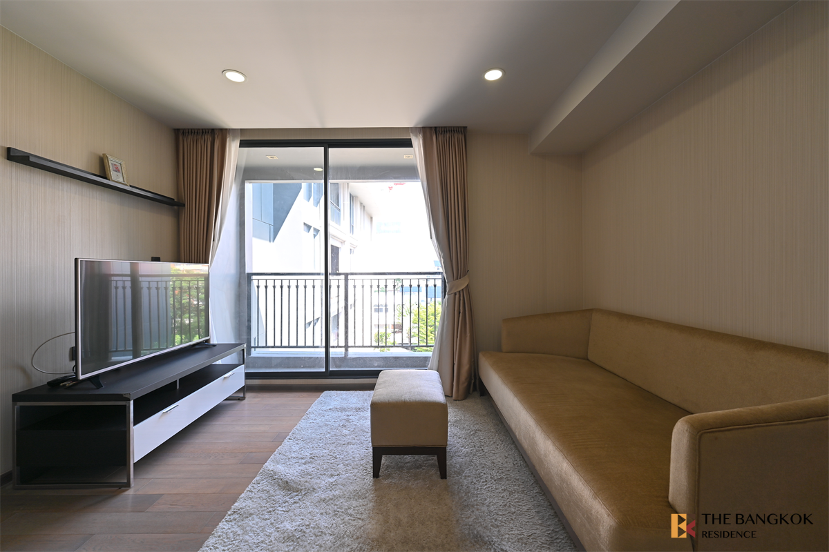 picture Klass Sarasin Rajdamri  Move-in Ready, Just Bring Your Stuff - 1/10