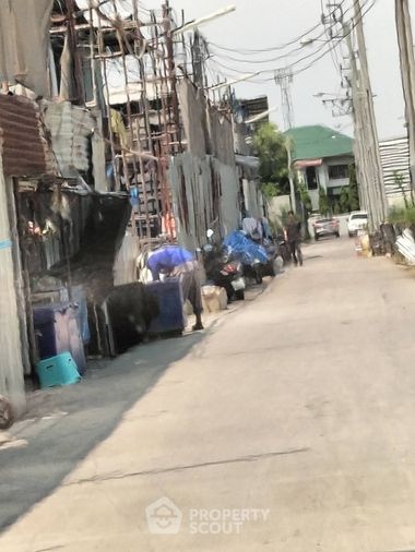 Land for sale, 265 sq wah, Khan Na Yao