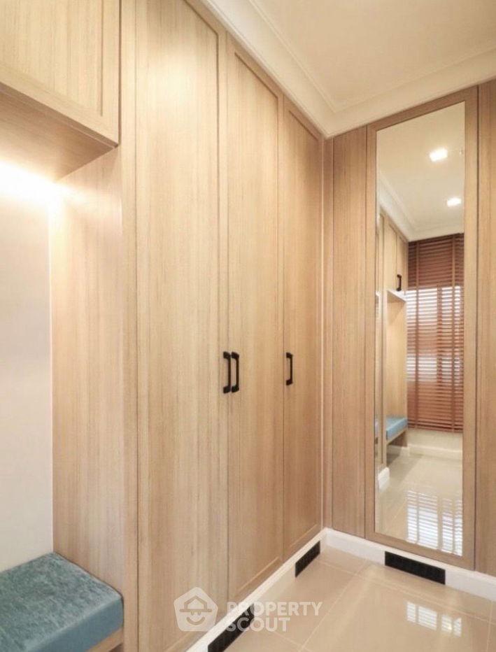 picture 5-BR House at Casa Legend Rama 5 Ratchapruek in Bang Khanun (ID 2080920) - 8/11