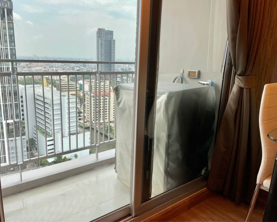 picture RS1955 For Rent: Thru Thonglor Condo Near MRT Phetchaburi (approximately 900 m.) - 7/13