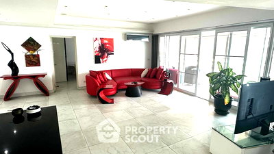 ขายคอนโด : คอนโด 3-ห้องนอน ที่ แกรนด์ คอนโดเทล ใกล้ หาดจอมเทียน (ID 2319357)