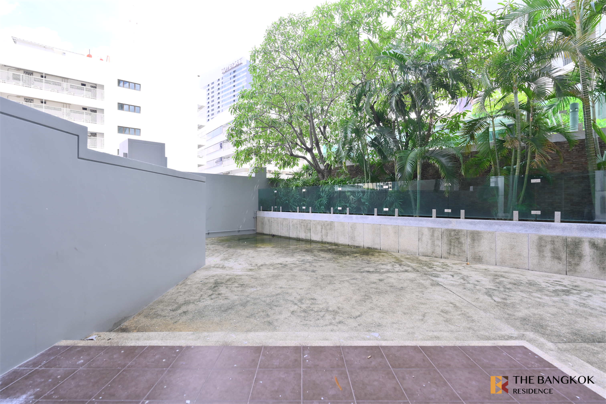 picture Belle Grand Rama 9 near MRT Rama 9 Station Luxurious Design, Elevated Atmosphere - 4/10
