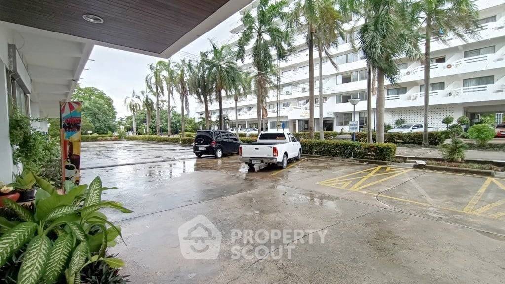 picture 2-BR Condo at Metro Jomtien Condotel close to Jomtien Beach (ID 1001327) - 13/15