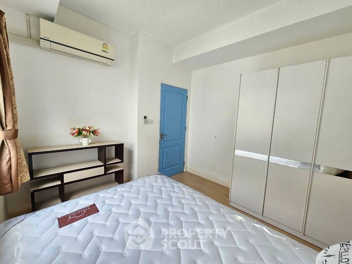 picture 3-BR Townhouse near ARL Hua Mak (ID 2049271) - 9/16