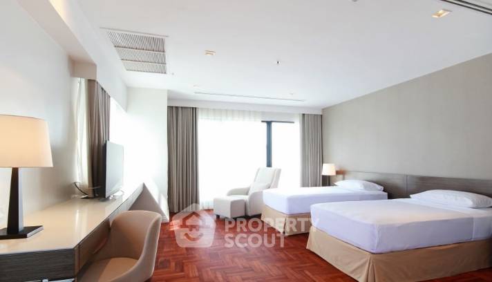 picture 4-BR Condo at Baan Suanpetch Condominium near BTS Phrom Phong (ID 835145) - 9/13