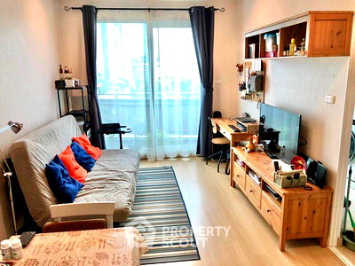 Condos for sale Silom and Sathorn Road : 2-BR Condo at Supalai Lite Ratchada - Narathivas - Sathorn near BTS Surasak (ID 738976)