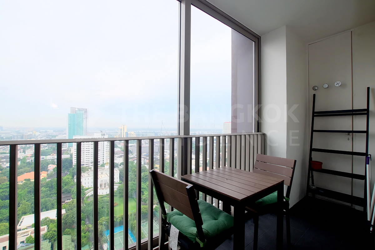 picture Ashton Morph 38 near BTS Thong Lo Room available, ready to move in - 10/10