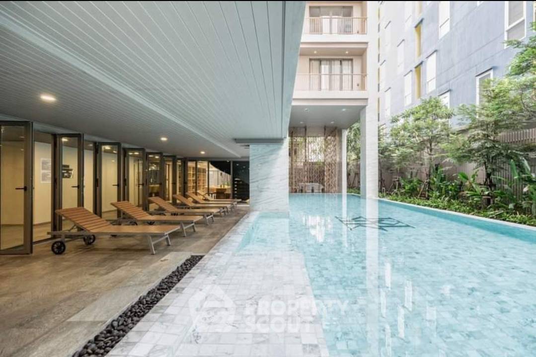 picture 1-BR Condo at Klass Siam near BTS National Stadium (ID 1434294) - 8/13