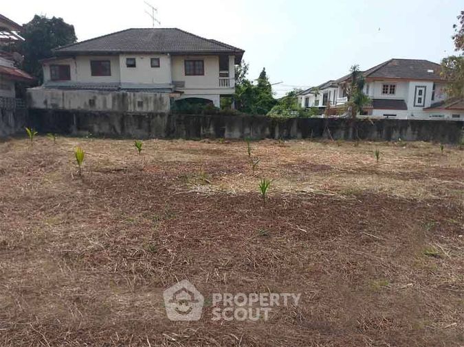 Land for sale, 150 sq wah, Thung Khru