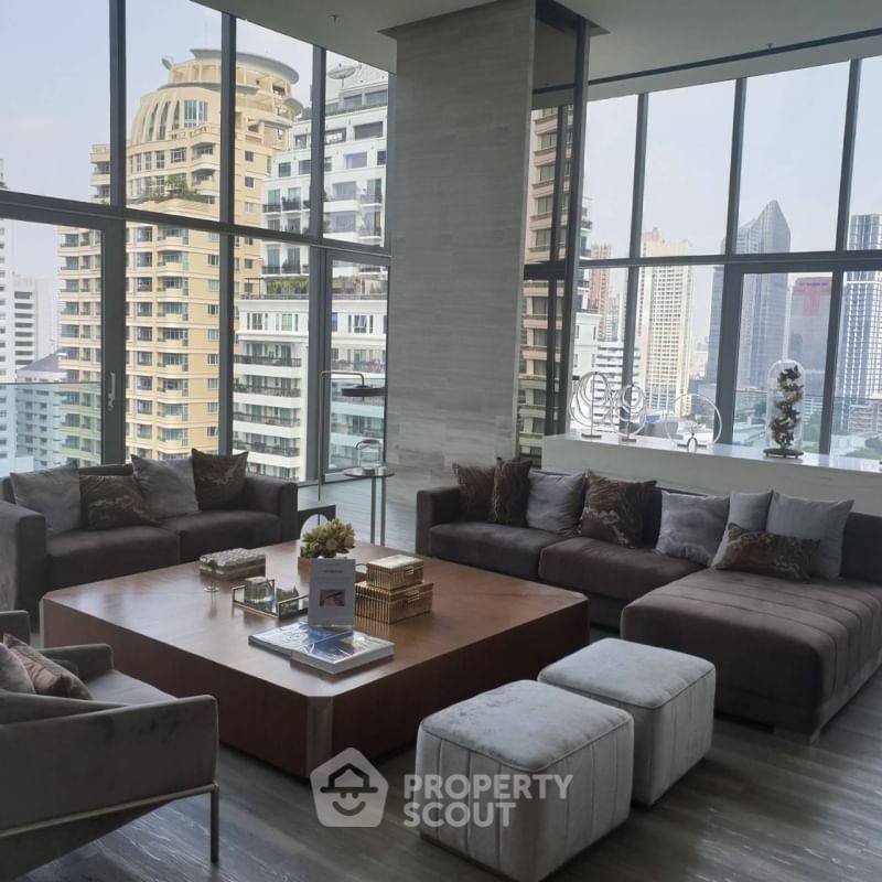 picture 1-BR Condo at Circle Sukhumvit 11 near BTS Nana (ID 644985) - 8/12