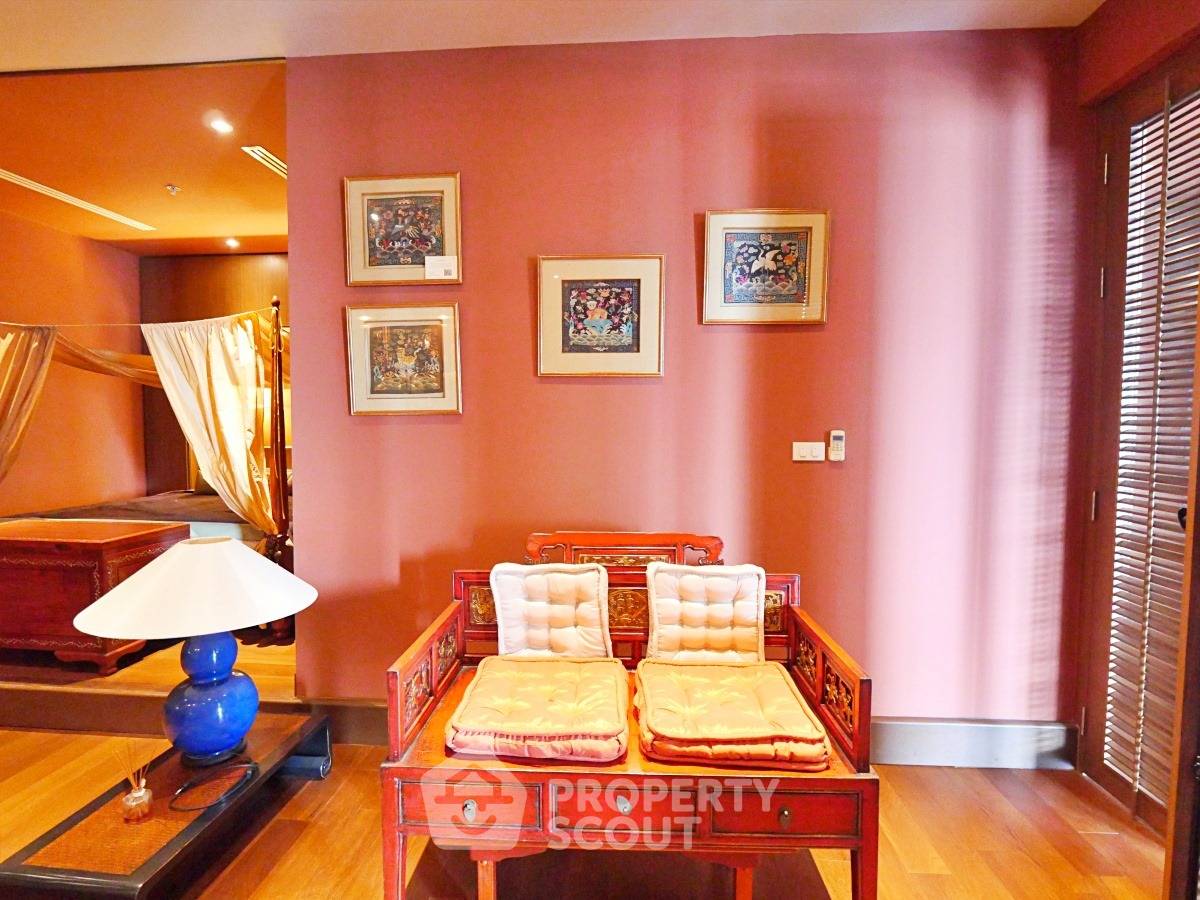 picture 2-BR Condo at Baan Sathorn Chaopraya near BTS Krung Thon Buri (ID 1930592) - 16/50