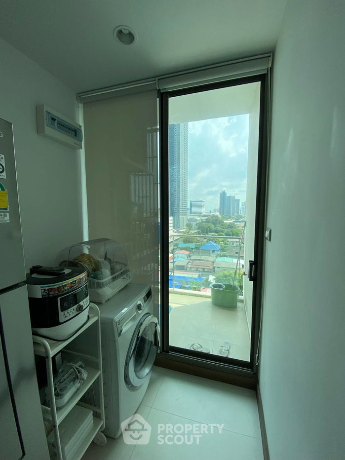 picture 2-BR Condo at Supalai Oriental Sukhumvit 39 near MRT Phetchaburi (ID 1343120) - 8/12
