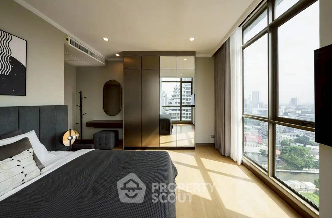 picture 2-BR Condo at Supalai Oriental Sukhumvit 39 near MRT Phetchaburi (ID 2093304) - 11/18