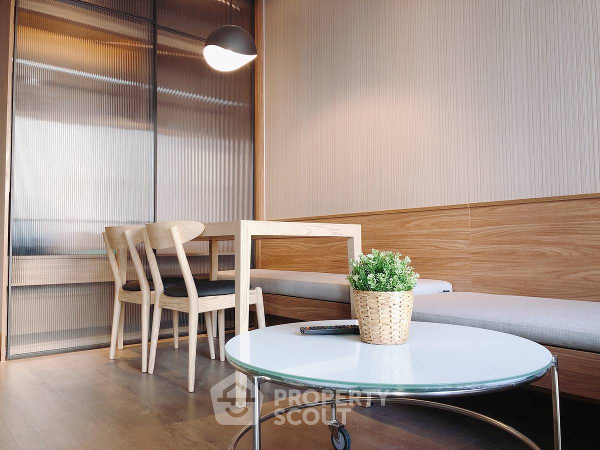 picture Studio Condo at Park Origin Phrom Phong near BTS Phrom Phong (ID 1844611) - 3/14