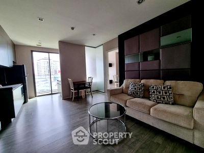 Condos for sale Sukhumvit 69/1 : 1-BR Condo at The Room Sukhumvit 69 near BTS Phra Khanong (ID 1362375)