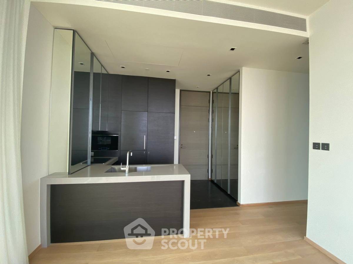 picture 2-BR Condo at 28 Chidlom near BTS Chit Lom (ID 1450778) - 4/11