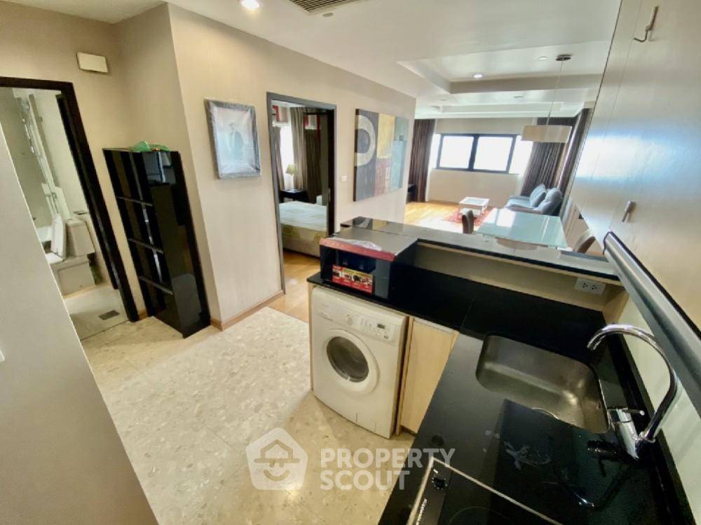 picture 1-BR Condo at Sathorn Gardens near MRT Si Lom (ID 1642150) - 7/12