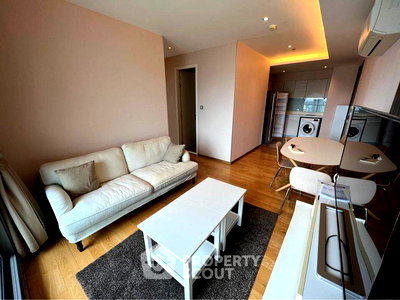 Condos for sale : 2-BR Condo at H Sukhumvit 43 near BTS Phrom Phong (ID 1719173)