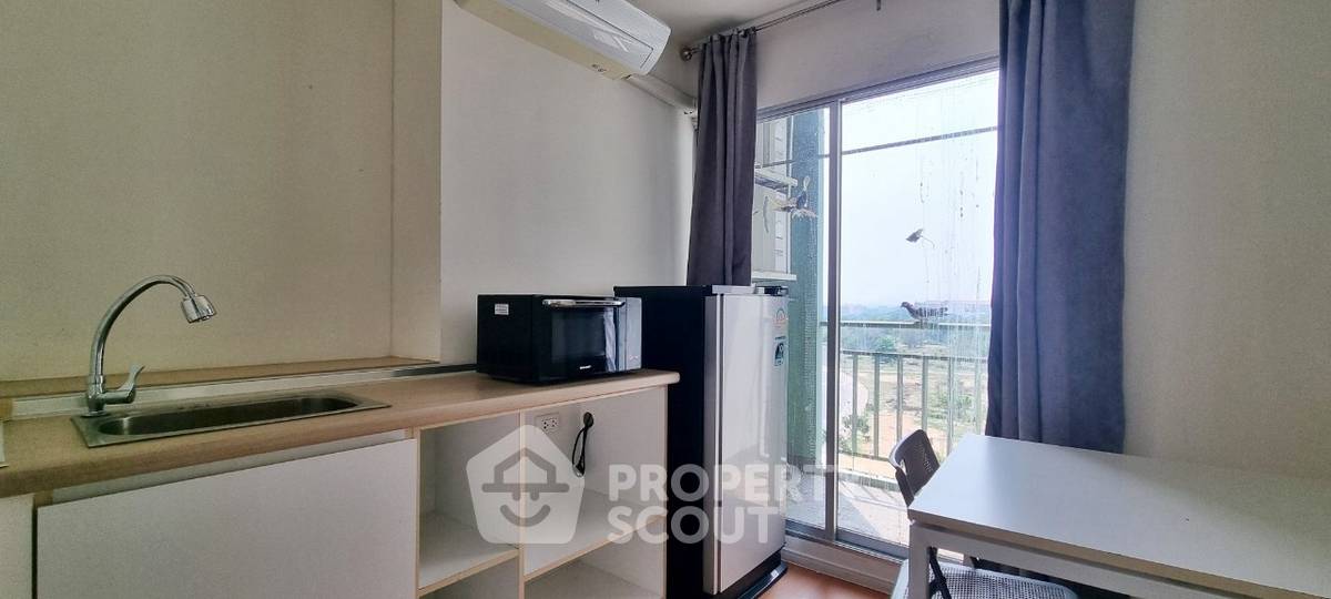 picture 1-BR Condo at Lumpini Seaview Jomtien close to Jomtien Beach (ID 2137131) - 4/12