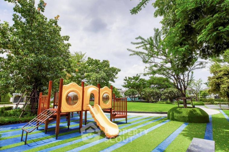 3-bed house for sale, 216 sqm, 54 sq wah, Mantana Srinakarin - Romklao