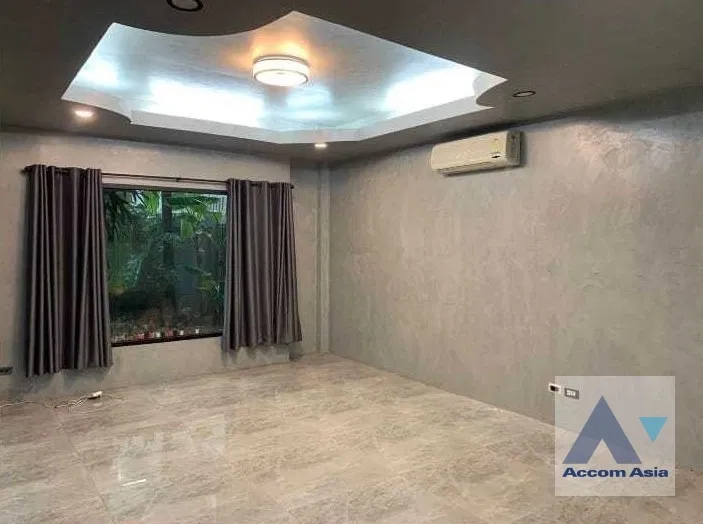 รูป 🔼🔽 AccomA 📩  3 BR House @Noble Thara Phatthanakan Village (1819105) - รูปที่ 2/6