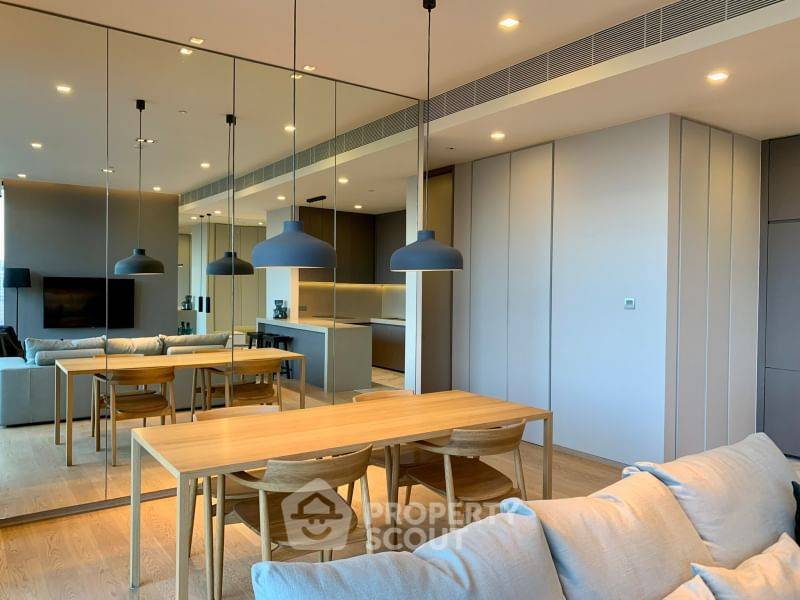 picture 2-BR Condo at Saladaeng One near MRT Si Lom (ID 645867) - 8/19