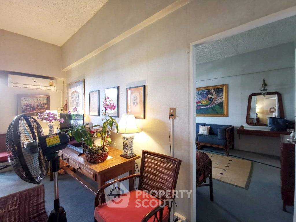 picture 2-BR Condo at Metro Jomtien Condotel close to Jomtien Beach (ID 1001327) - 9/15